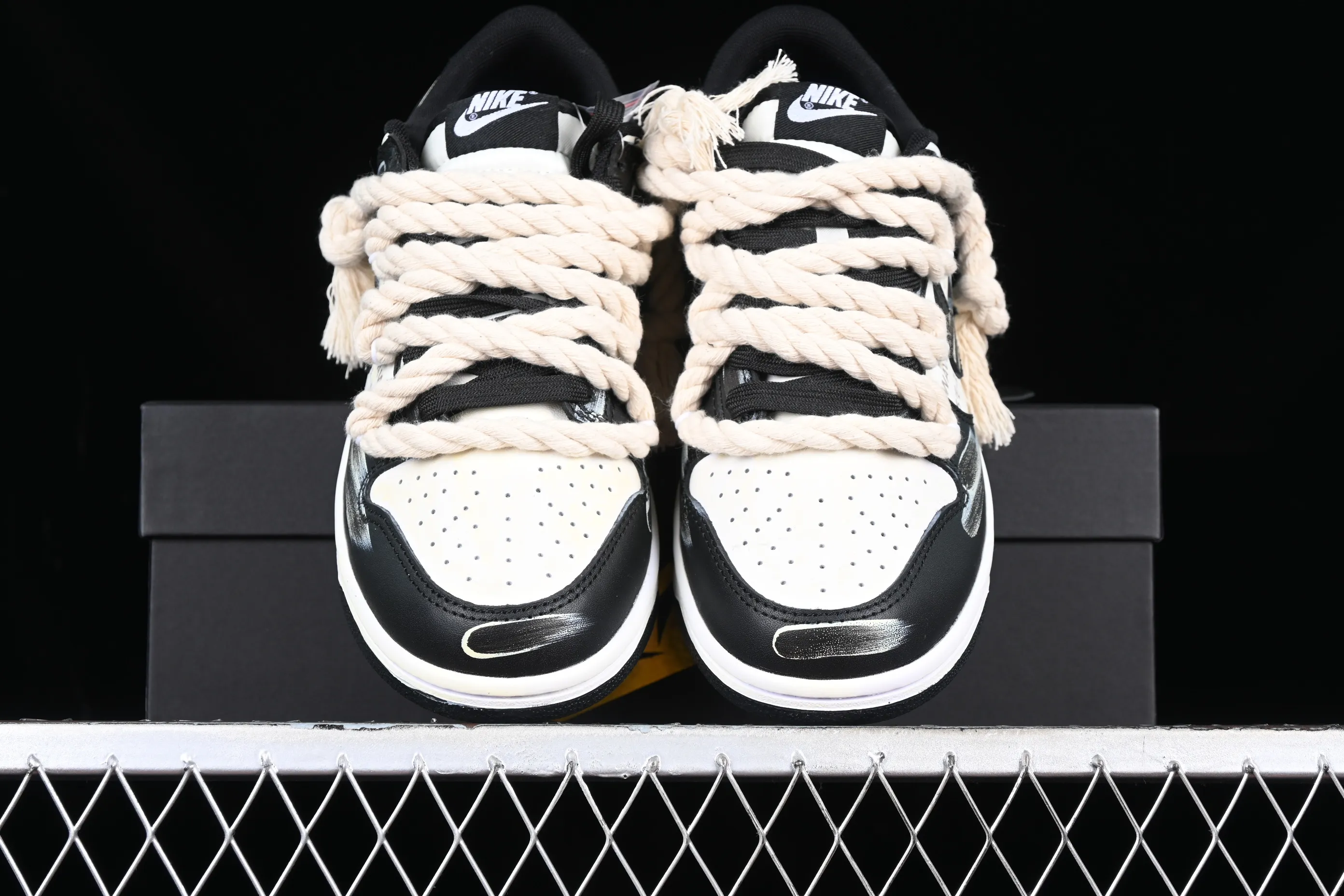 All categories Nk SB Dunk series Nk SB Dunk Low low-top sneakers J version Nk Dunk SB Low Retro high-end customized SB low-top sports and leisure sneakers DD1391-100
